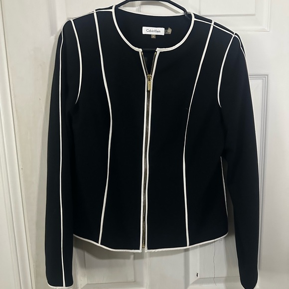 Calvin Klein Jackets & Blazers - Calvin Klein Black and White Blazer with Elegant Design